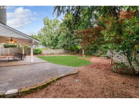 876 Sunny Hill Drive Lake Oswego OR 97034