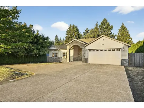 322 NE 133rd Avenue Portland OR 97230