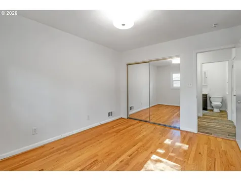 3510/3512 SW 10th Avenue Portland OR 97239