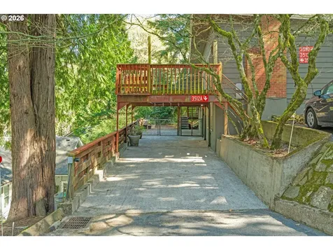 3510/3512 SW 10th Avenue Portland OR 97239