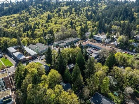 3510/3512 SW 10th Avenue Portland OR 97239