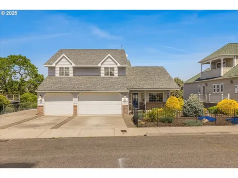 1825 Minnesota Street The Dalles OR 97058