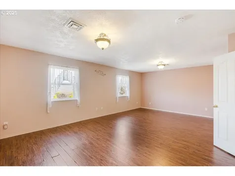 1825 Minnesota Street The Dalles OR 97058