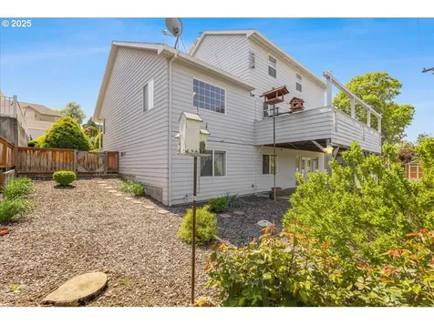 1825 Minnesota Street The Dalles OR 97058