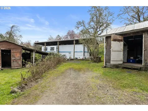 4178 Old Melrose Road Roseburg OR 97471