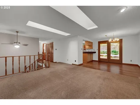 28198 Briggs Hill Road Eugene OR 97405