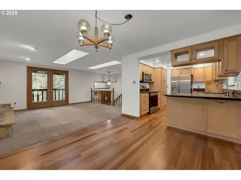 28198 Briggs Hill Road Eugene OR 97405