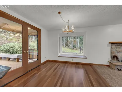 28198 Briggs Hill Road Eugene OR 97405