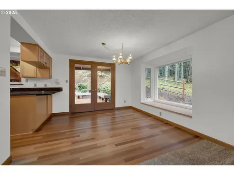 28198 Briggs Hill Road Eugene OR 97405