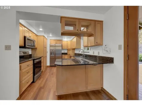 28198 Briggs Hill Road Eugene OR 97405