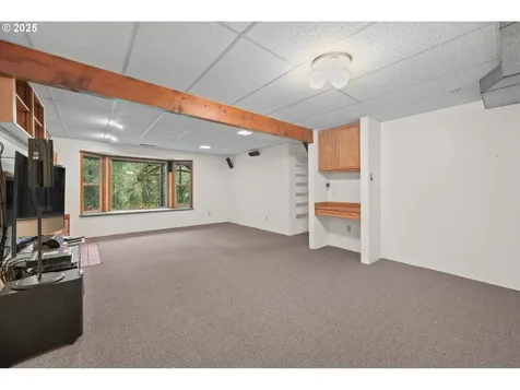28198 Briggs Hill Road Eugene OR 97405