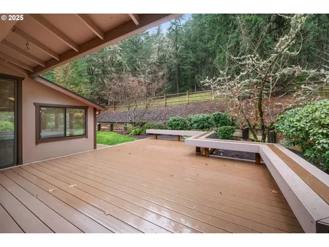 28198 Briggs Hill Road Eugene OR 97405