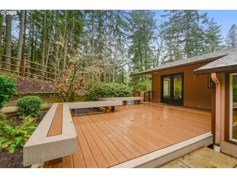 28198 Briggs Hill Road Eugene OR 97405