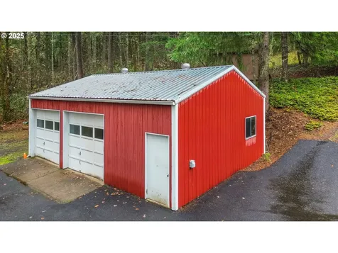 28198 Briggs Hill Road Eugene OR 97405