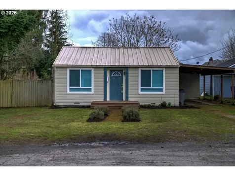 215 NW 44th Street Vancouver WA 98660