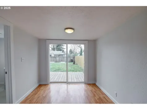 215 NW 44th Street Vancouver WA 98660