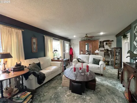 640 8th Street SW Bandon OR 97411
