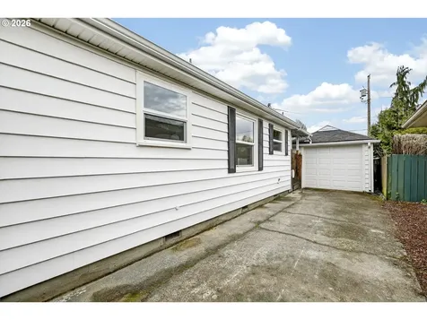 520 24th Avenue Longview WA 98632