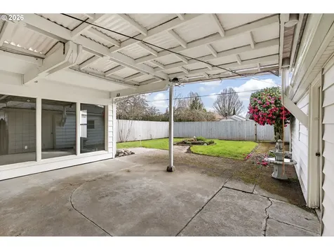 520 24th Avenue Longview WA 98632