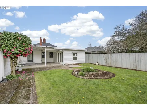 520 24th Avenue Longview WA 98632