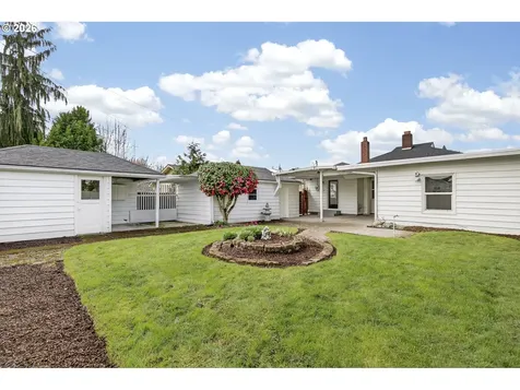 520 24th Avenue Longview WA 98632
