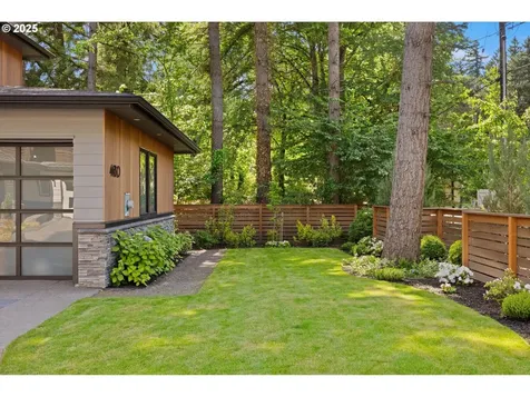 4480 Upper Drive Lake Oswego OR 97035