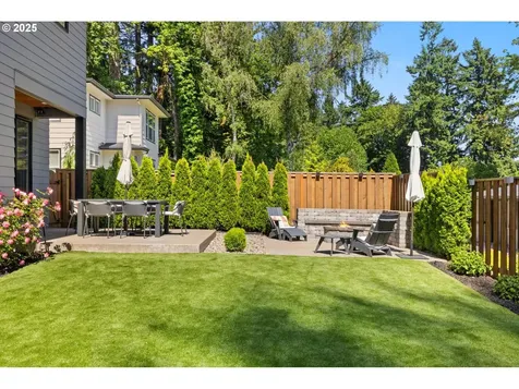 4480 Upper Drive Lake Oswego OR 97035