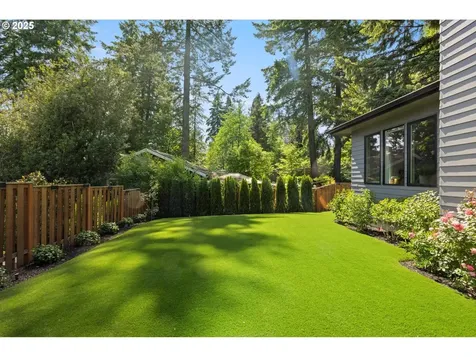 4480 Upper Drive Lake Oswego OR 97035