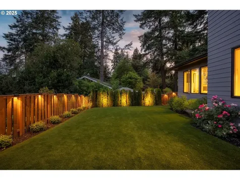 4480 Upper Drive Lake Oswego OR 97035