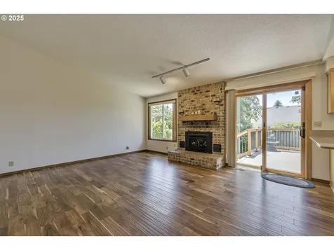 1542 NE Grant Street Hillsboro OR 97124