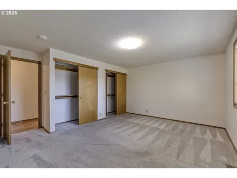 1542 NE Grant Street Hillsboro OR 97124
