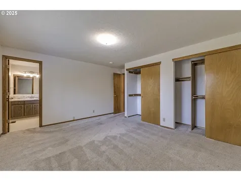 1542 NE Grant Street Hillsboro OR 97124