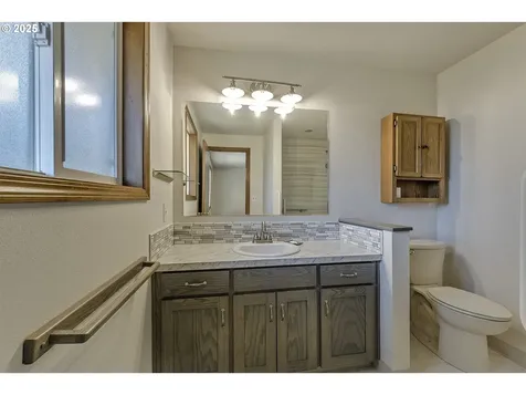 1542 NE Grant Street Hillsboro OR 97124