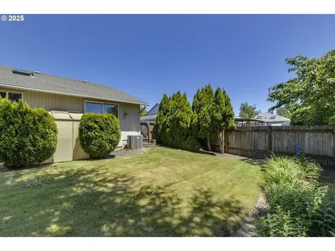 1542 NE Grant Street Hillsboro OR 97124
