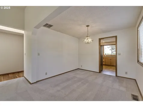 1542 NE Grant Street Hillsboro OR 97124