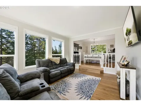 2402 Stephanie Lane North Bend OR 97459