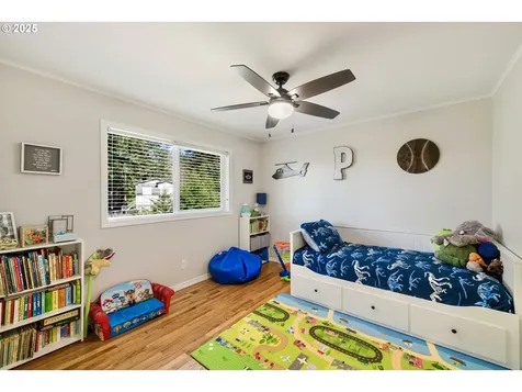 2402 Stephanie Lane North Bend OR 97459