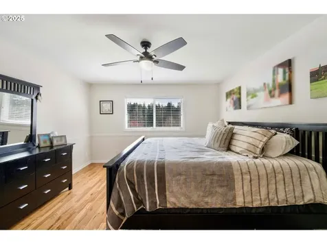 2402 Stephanie Lane North Bend OR 97459