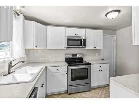 550 Louis Street Eugene OR 97402