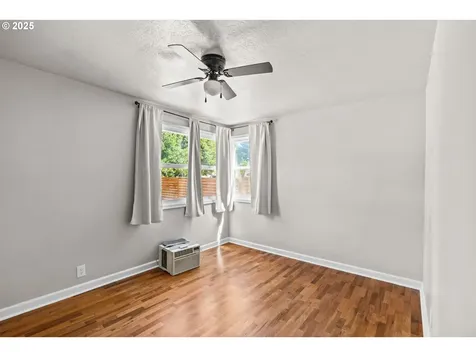 550 Louis Street Eugene OR 97402