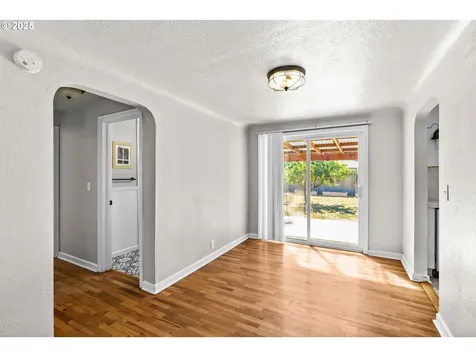 550 Louis Street Eugene OR 97402