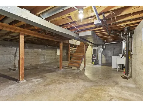 14035 SE Harrison Street Portland OR 97233