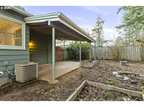 14035 SE Harrison Street Portland OR 97233
