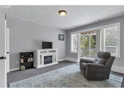 591 Timber View Street NW Salem OR 97304