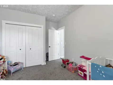591 Timber View Street NW Salem OR 97304