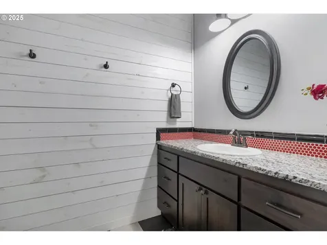 591 Timber View Street NW Salem OR 97304