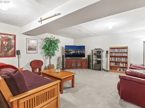 16555 SW 137th Avenue Portland OR 97224