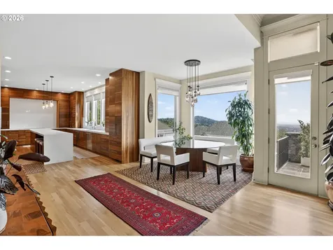 9742 NW Skyline Heights Drive Portland OR 97229