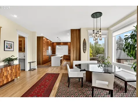 9742 NW Skyline Heights Drive Portland OR 97229