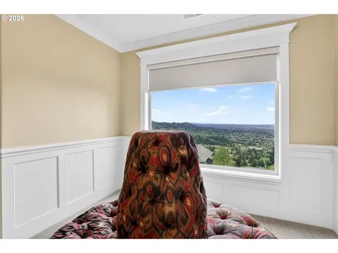 9742 NW Skyline Heights Drive Portland OR 97229
